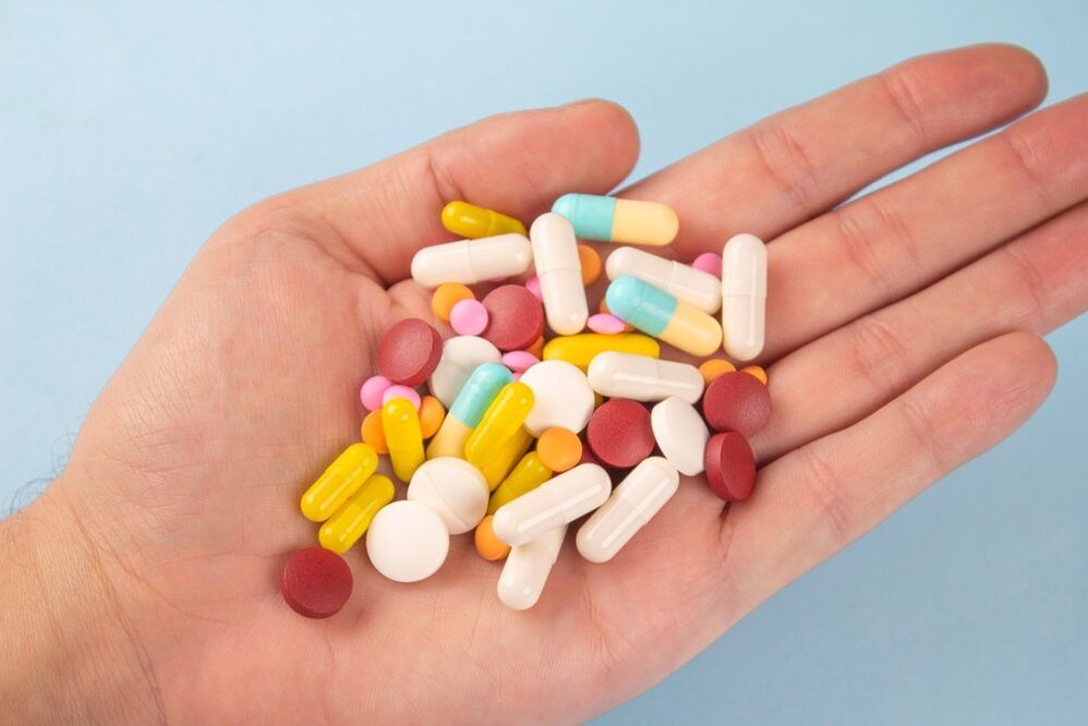 Varios medicamentos para o tratamento da inflamación da glándula prostática